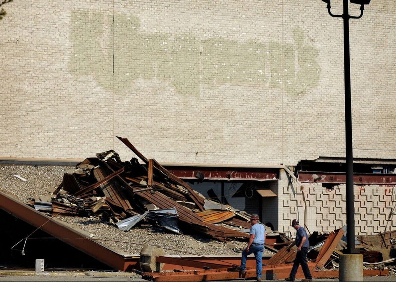 Eastbrook Mall (Centerpointe Mall) - From Matt Mccarty (newer photo)